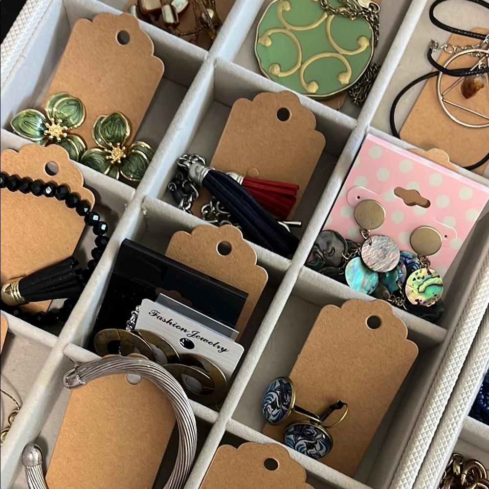 TREASURE HUNT - LIVE LISTING ONLY